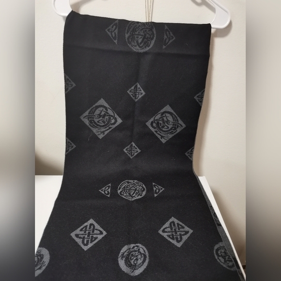 Peter James Womens Pure Wool Scarf Black Cooper Reversible - Picture 4 of 4